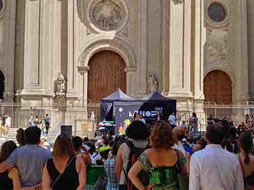 *그라나다대성당 앞 미니콘서트