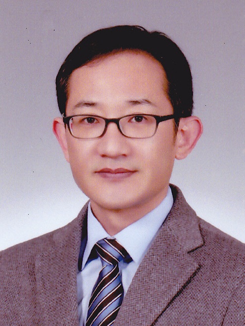 김성수 교수님 사진